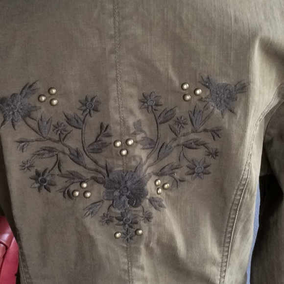 Jacket - Picture 3 of 3